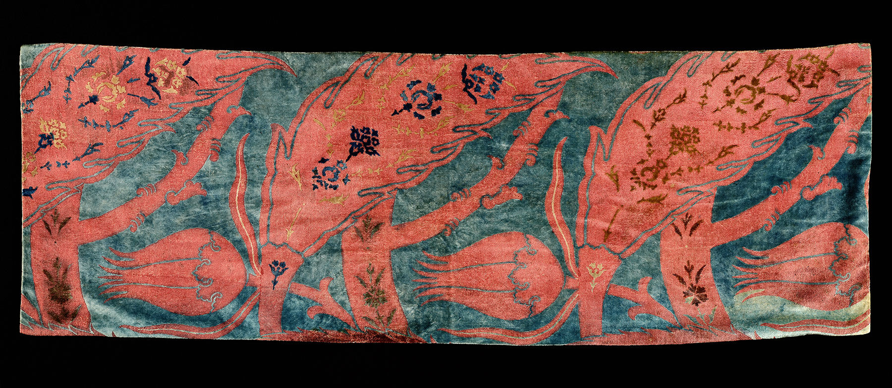 art0921.081_MarianaFortunysTextileFactory_FragmentOfPrintedCloth_MuseumBox.jpg